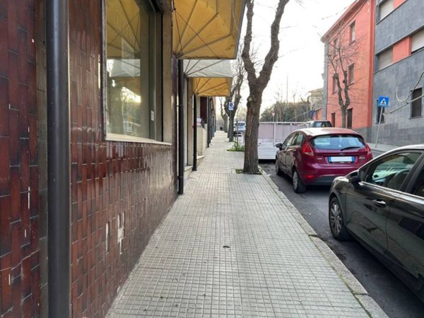 negozio in vendita a Nuoro