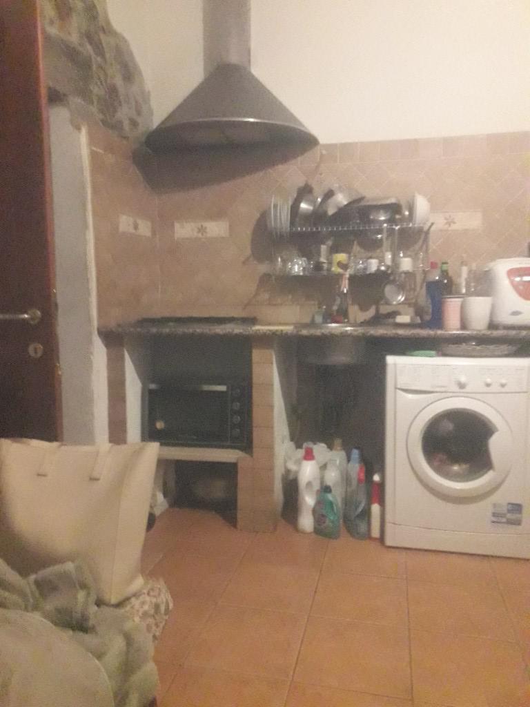 intera palazzina in vendita a Nuoro in zona Centro Storico