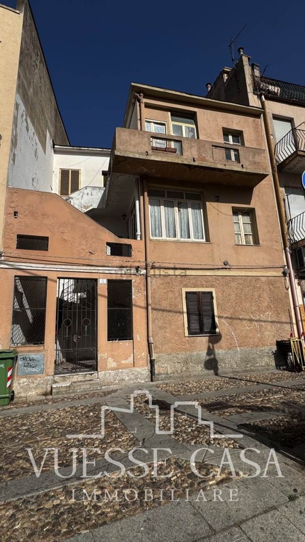 appartamento in vendita a Nuoro in zona Centro Storico