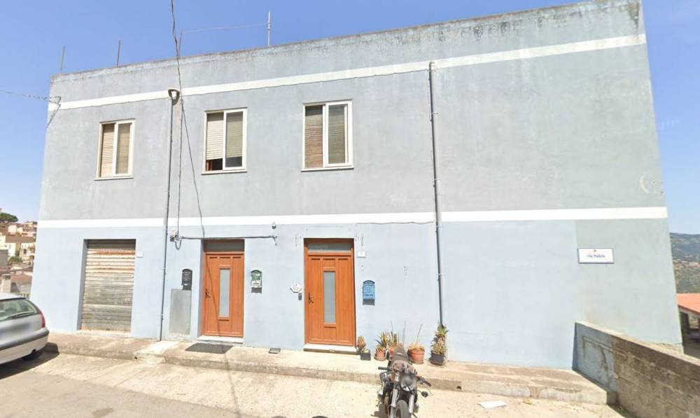 casa indipendente in vendita a Nuoro