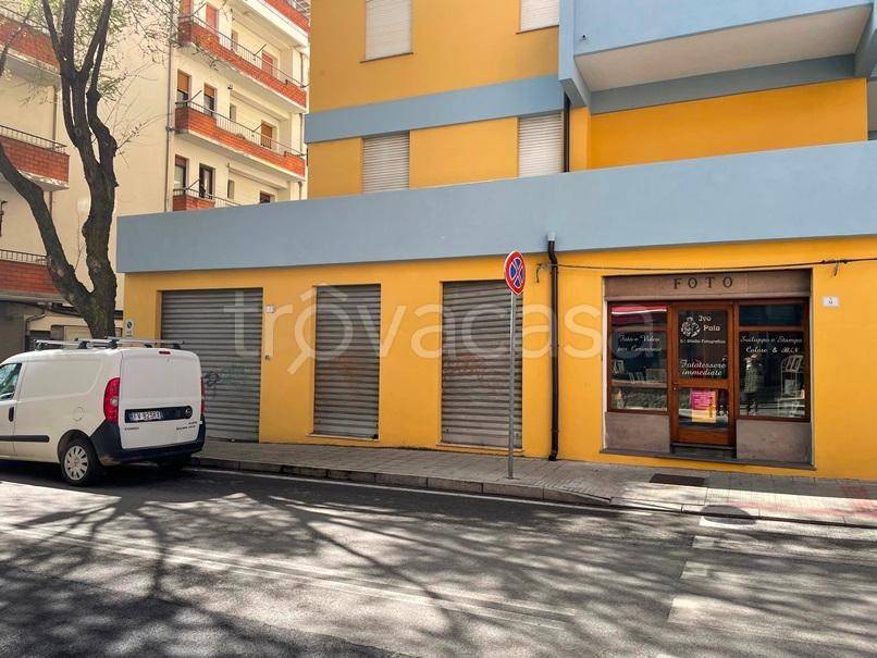 negozio in vendita a Nuoro in zona Centro Storico