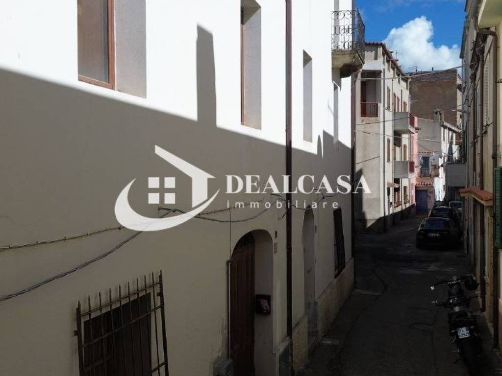 appartamento in vendita a Nuoro in zona Centro Storico