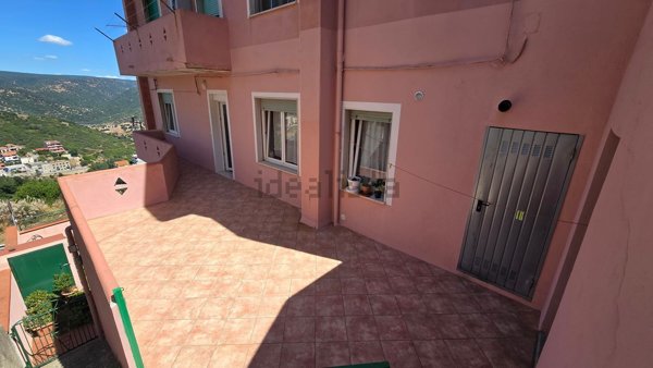 appartamento in vendita a Nuoro in zona Lollove