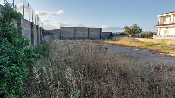 bifamiliare in vendita a Nuoro in zona Prato Sardo