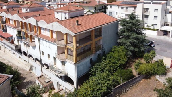 casale in vendita a Nuoro in zona Ospedale