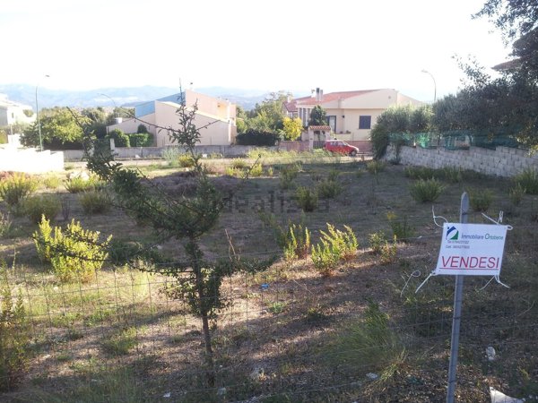 terreno edificabile in vendita a Nuoro in zona Città Giardino