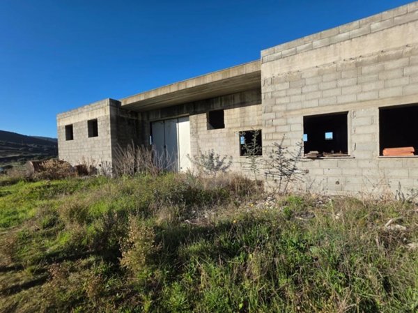 appartamento in vendita a Nuoro in zona Prato Sardo