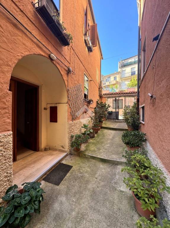 appartamento in vendita a Nuoro in zona Centro Storico