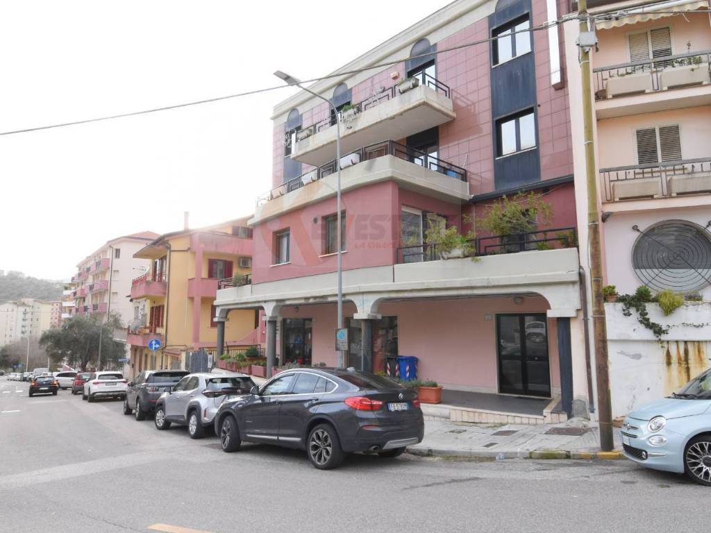 appartamento in vendita a Nuoro in zona Mughina