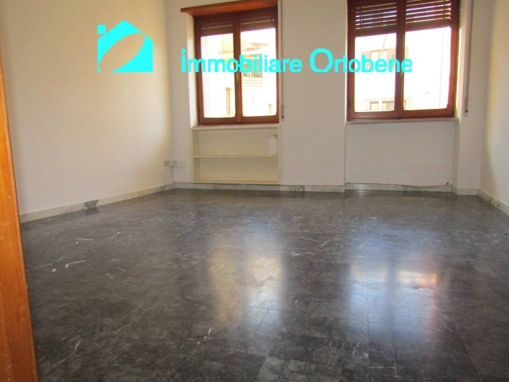 appartamento in vendita a Nuoro in zona Centro Storico