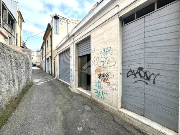 appartamento in vendita a Nuoro in zona Centro Storico