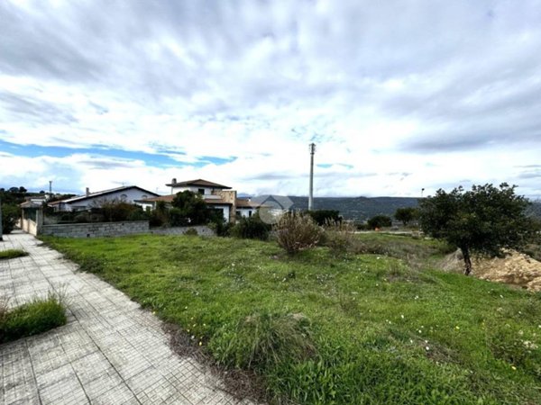 terreno edificabile in vendita a Nuoro in zona Città Giardino