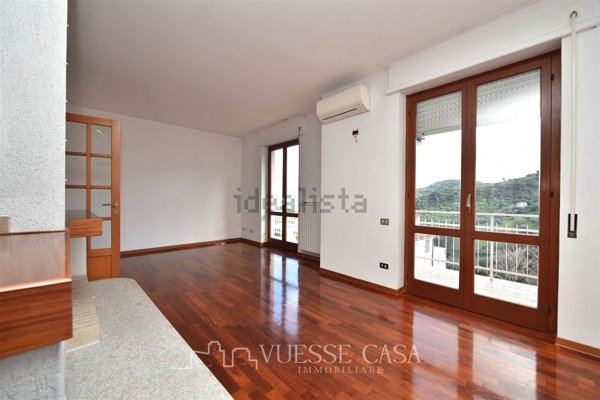 casa indipendente in vendita a Nuoro