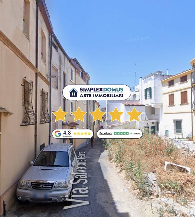 casa indipendente in vendita a Nuoro in zona Centro Storico