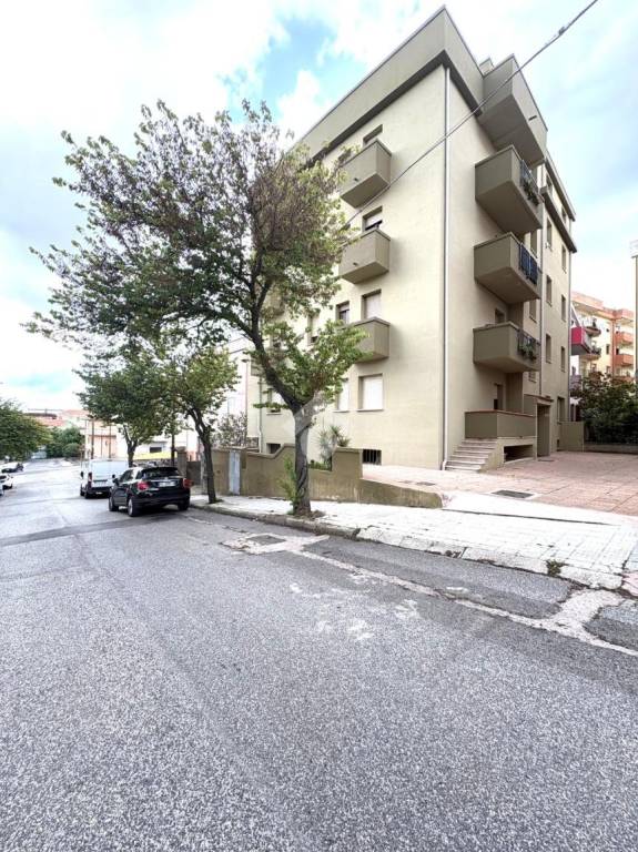 appartamento in vendita a Nuoro in zona Ospedale