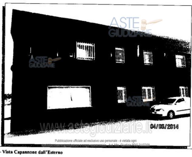 negozio in vendita a Nuoro in zona Centro Storico