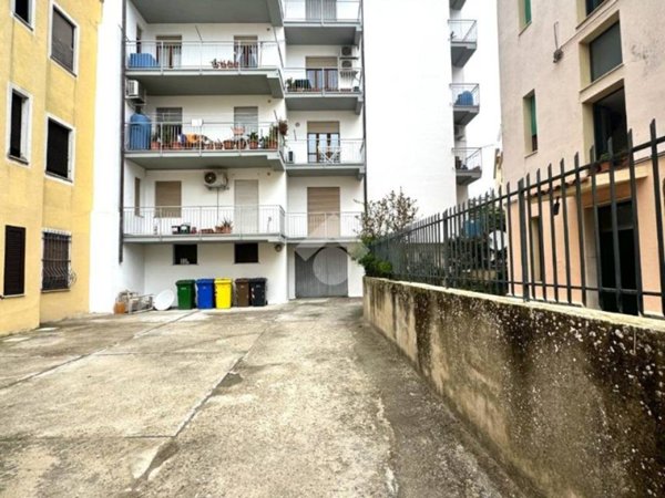 appartamento in vendita a Nuoro in zona Centro Storico