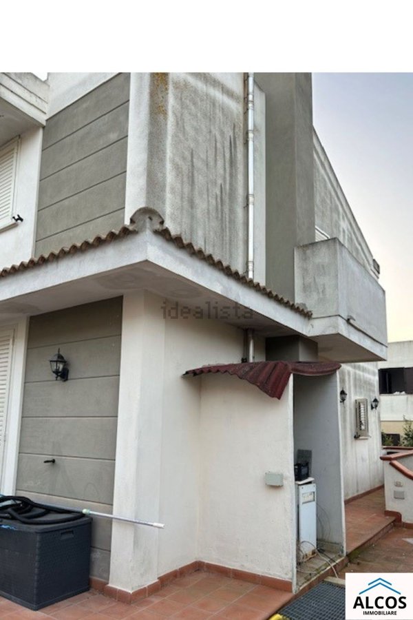 casa indipendente in vendita a Nuoro