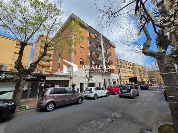 appartamento in vendita a Nuoro in zona Centro Storico