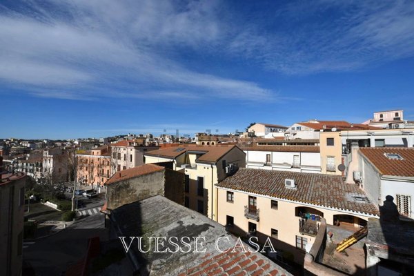 appartamento in vendita a Nuoro in zona Centro Storico