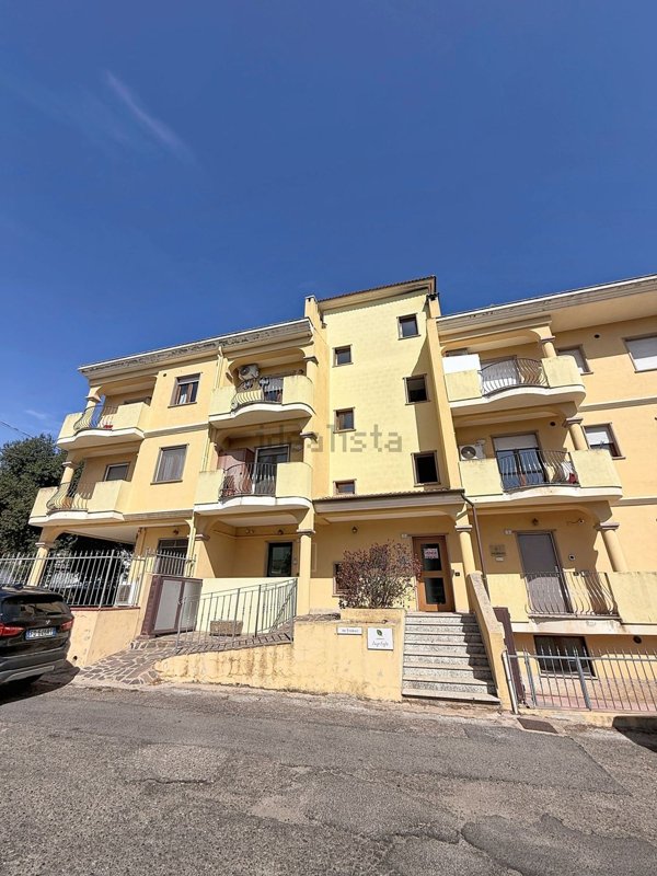 appartamento in vendita a Nuoro in zona Città Giardino