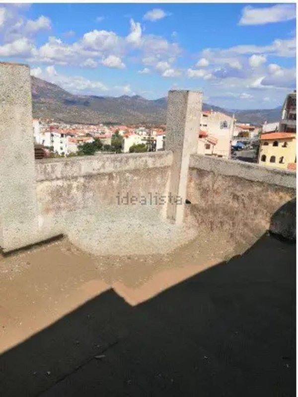 casa indipendente in vendita ad Oliena