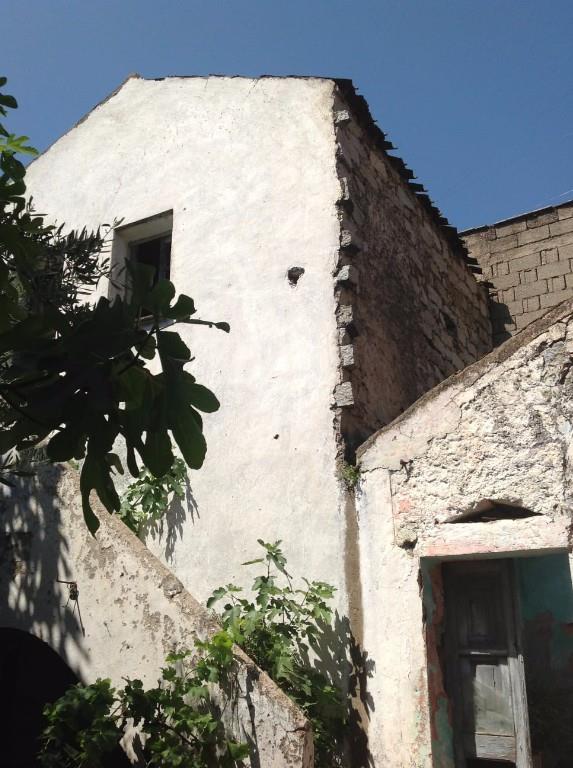 casa indipendente in vendita ad Oliena