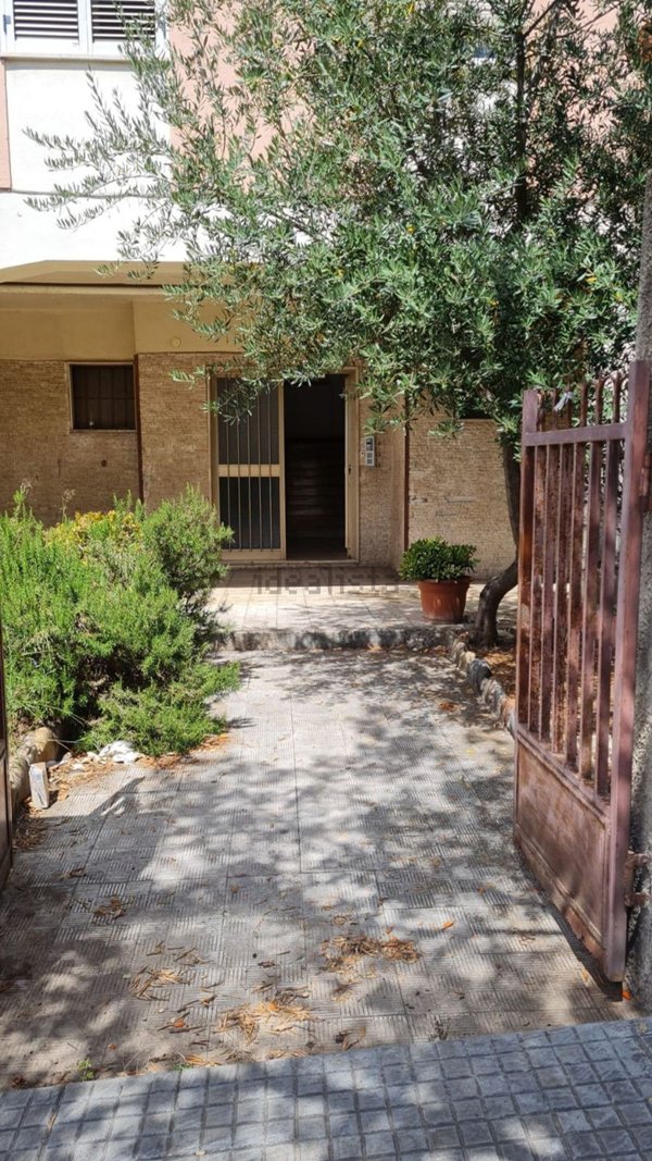 appartamento in vendita ad Oliena