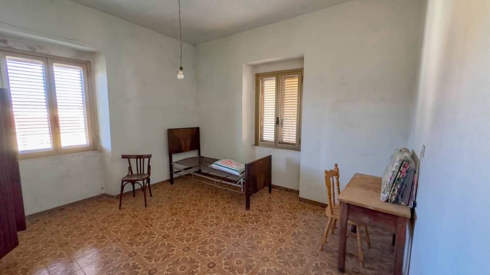 casa indipendente in vendita ad Oliena