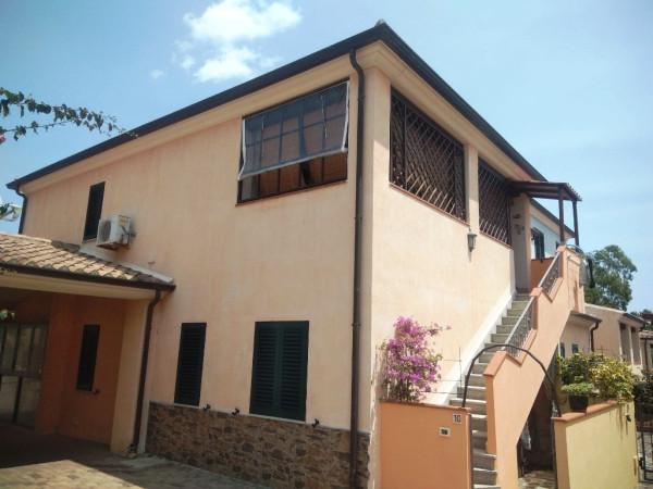 appartamento in vendita ad Orosei in zona Sos Alinos