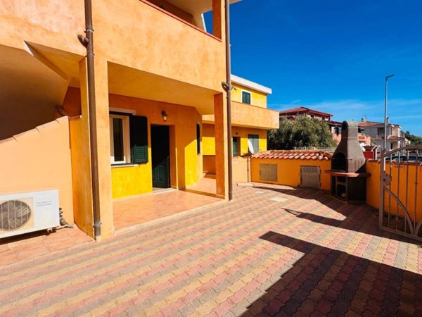 appartamento in vendita ad Orosei