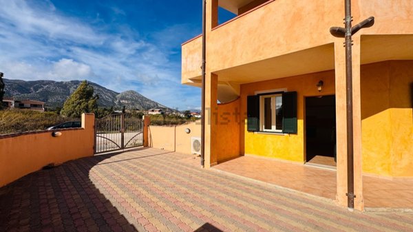 appartamento in vendita ad Orosei