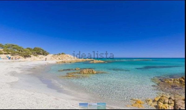 casa indipendente in vendita ad Orosei