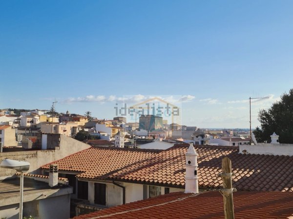 appartamento in vendita ad Orosei