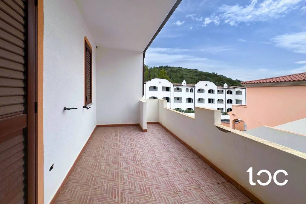 appartamento in vendita ad Orosei in zona Sos Alinos