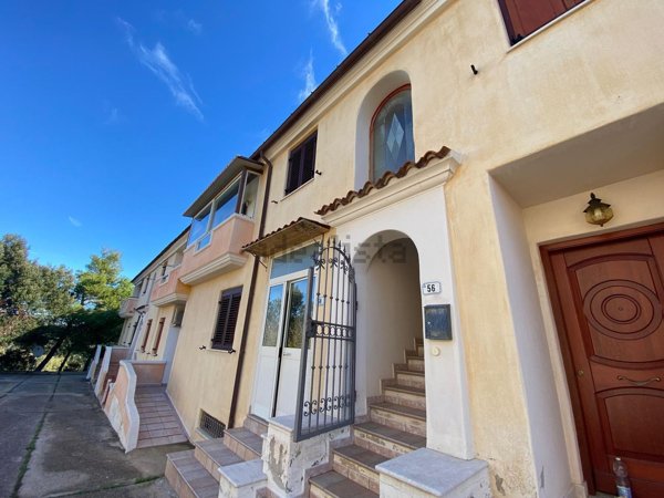 appartamento in vendita ad Orosei
