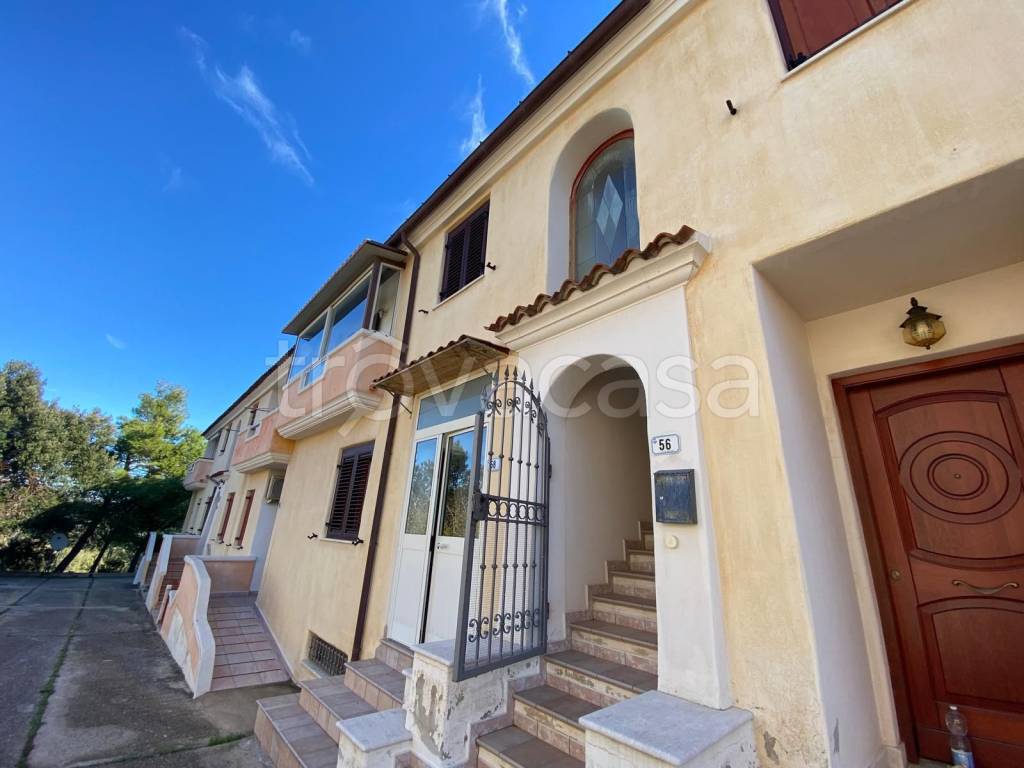 appartamento in vendita ad Orosei