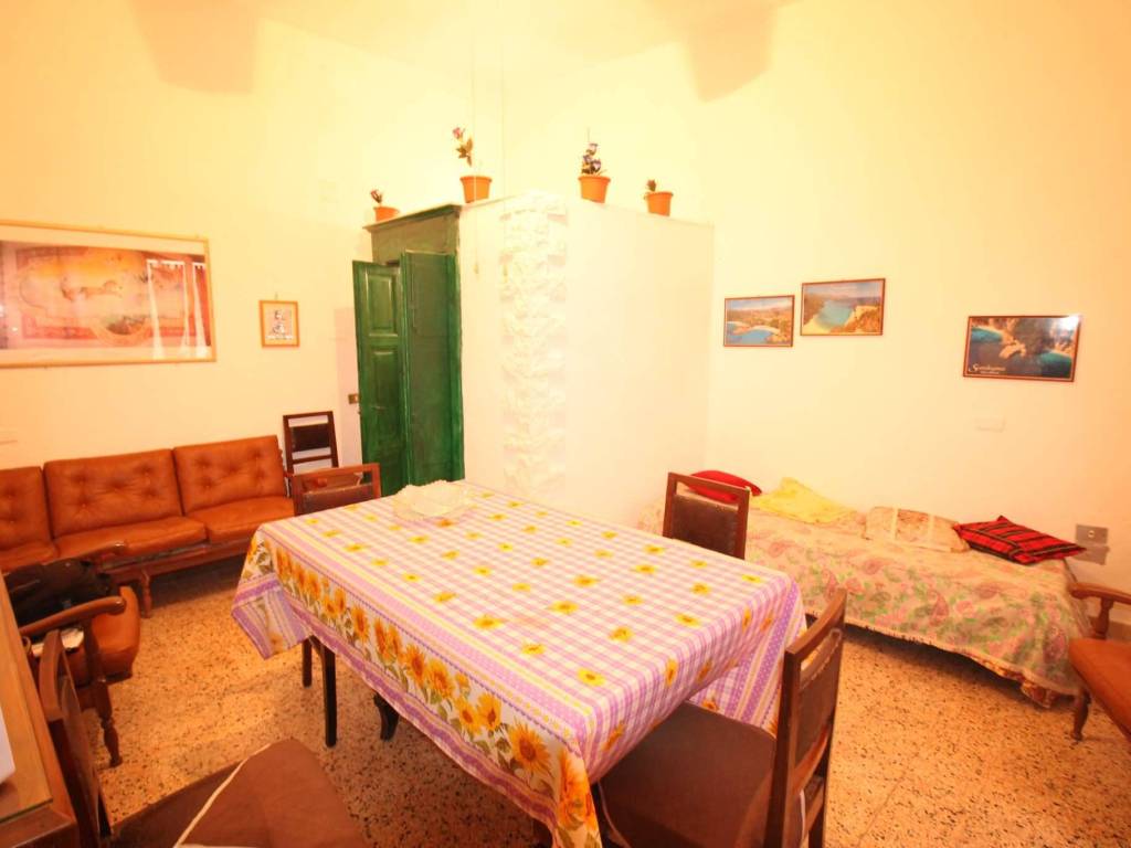 appartamento in vendita ad Orosei