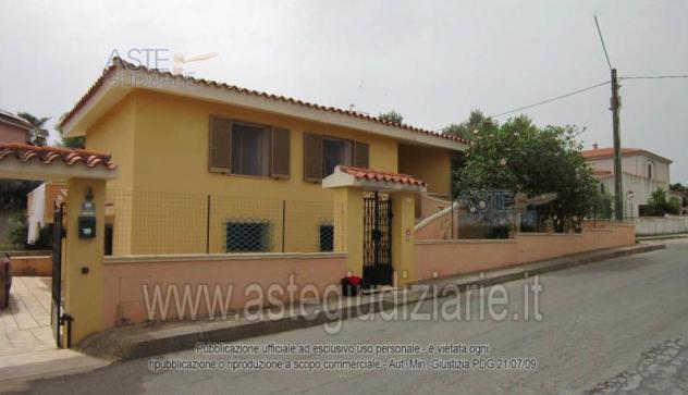 villetta a schiera in vendita ad Orosei