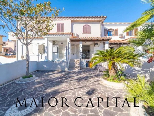 appartamento in vendita ad Orosei