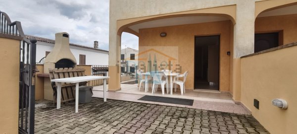 casa indipendente in vendita ad Orosei