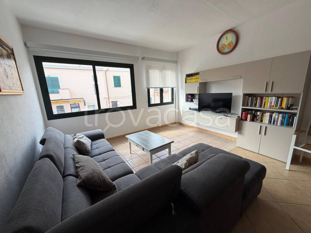 appartamento in vendita ad Orosei