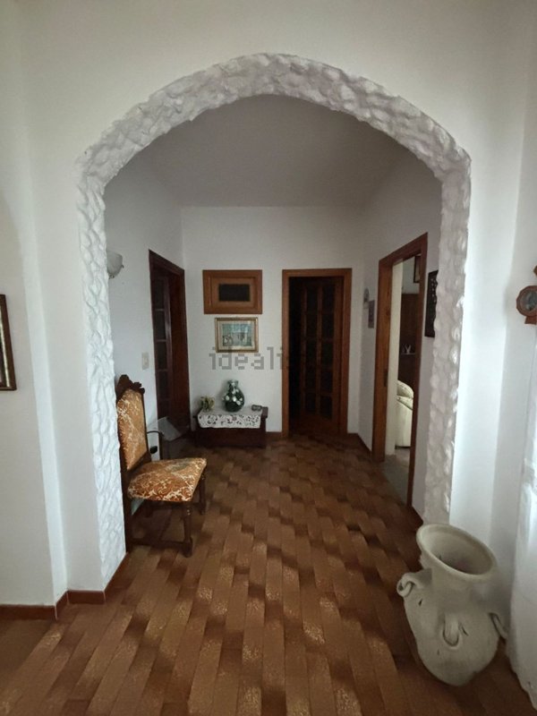 casa indipendente in vendita ad Orosei