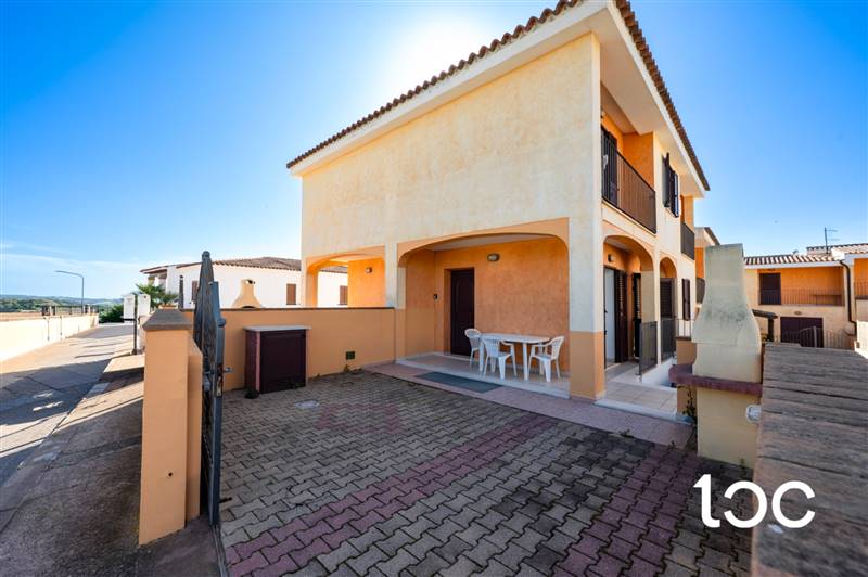 casa indipendente in vendita ad Orosei