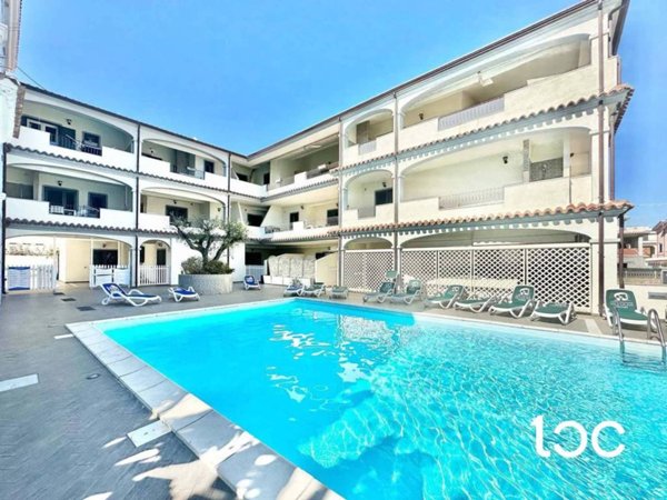 appartamento in vendita ad Orosei in zona Sos Alinos