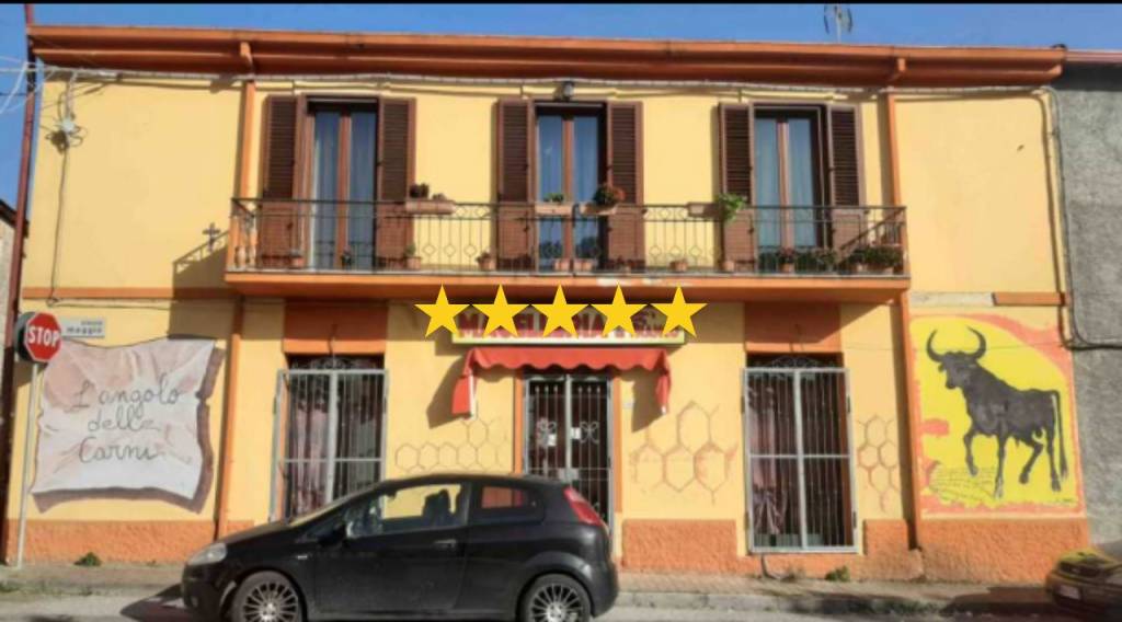 casa indipendente in vendita ad Orotelli