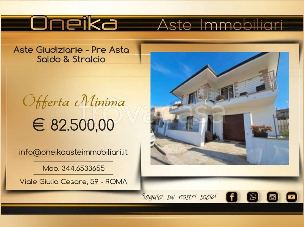 casa indipendente in vendita ad Orotelli