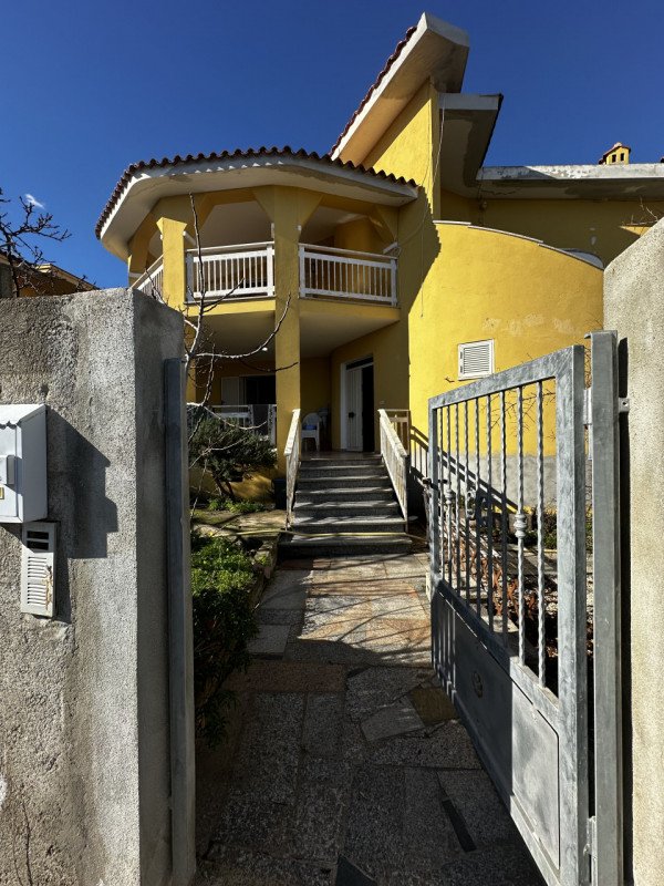 appartamento in vendita a Posada