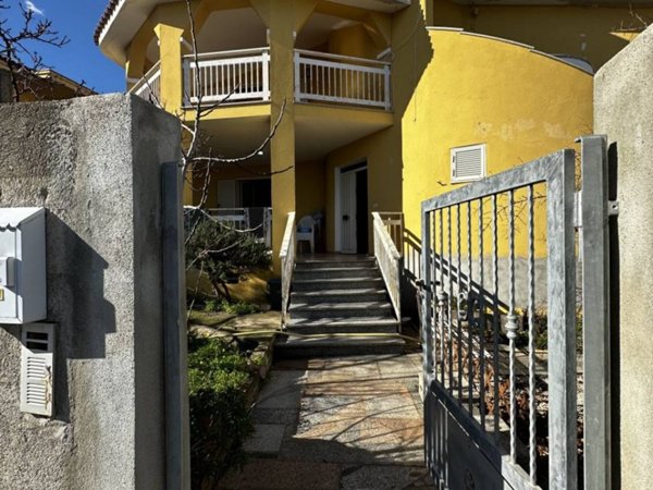 appartamento in vendita a Posada