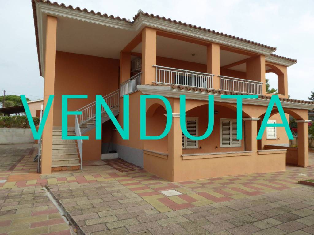 casa indipendente in vendita a Posada in zona San Giovanni di Posada